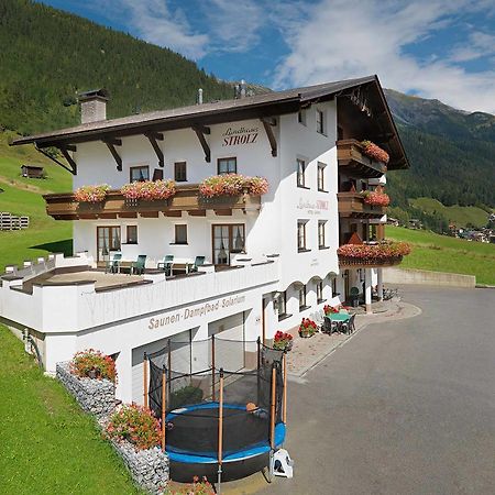 Landhaus Strolz Sankt Anton am Arlberg Bagian luar foto