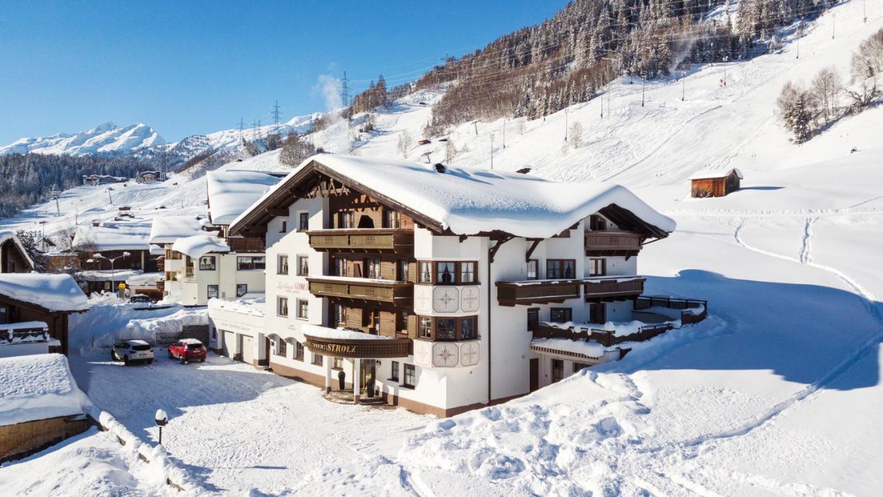 Landhaus Strolz Sankt Anton am Arlberg Bagian luar foto