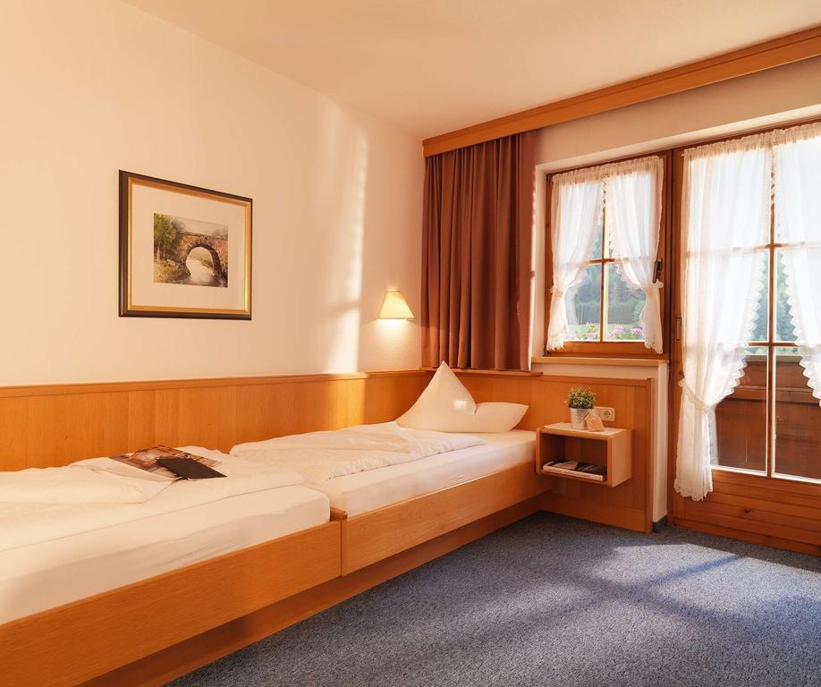 Landhaus Strolz Sankt Anton am Arlberg Ruang foto